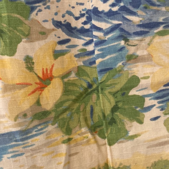 Women’s NWT Liz Claiborne cropped tropical print pants  size 12 - Picture 2 of 8